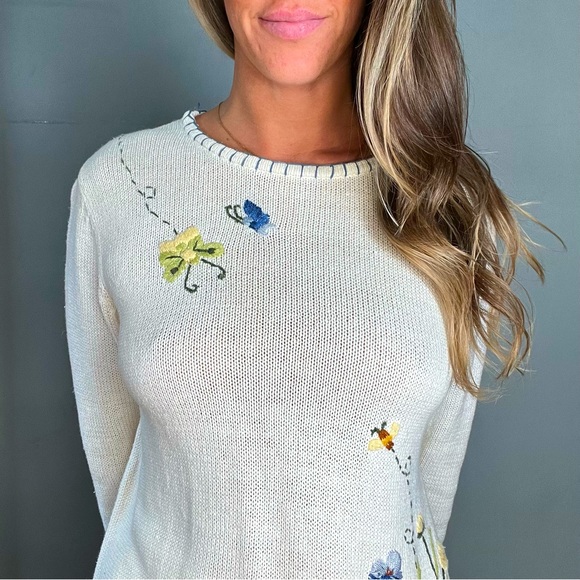 Vintage Sweaters - Vintage Style Studio Floral Embroidered Knit Sweater